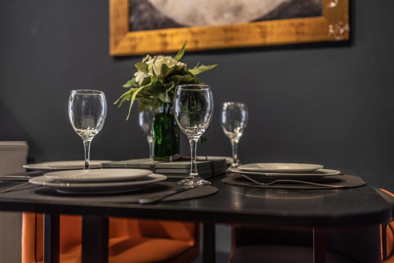 Boutique Family Apartment In Celebrity Village. Barnt Green Buitenkant foto